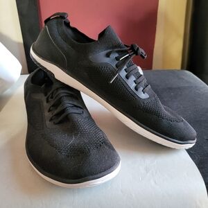 NWOT MENS HSQ BAREFOOT SHOES SZ 8.5